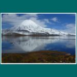 Lago Chungará und Vulkan Parinacota