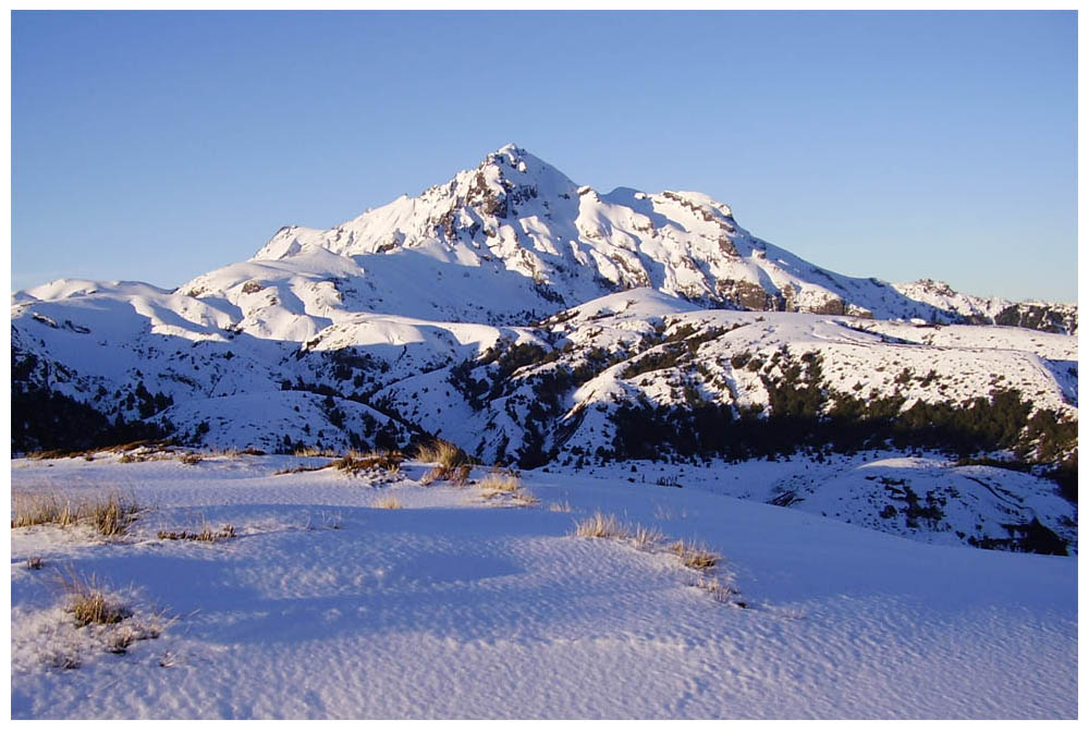 Cerro La Picada, Osorno. Paso Desolación