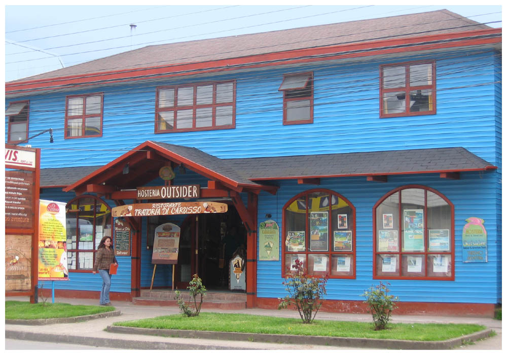 Puerto Varas, Hosteria Outsider