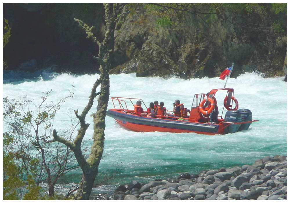 Jetboat bei den Saltos de Petrohue