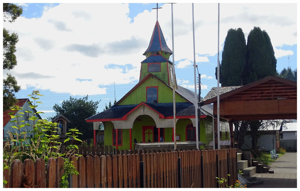 Quemchi, Kirche