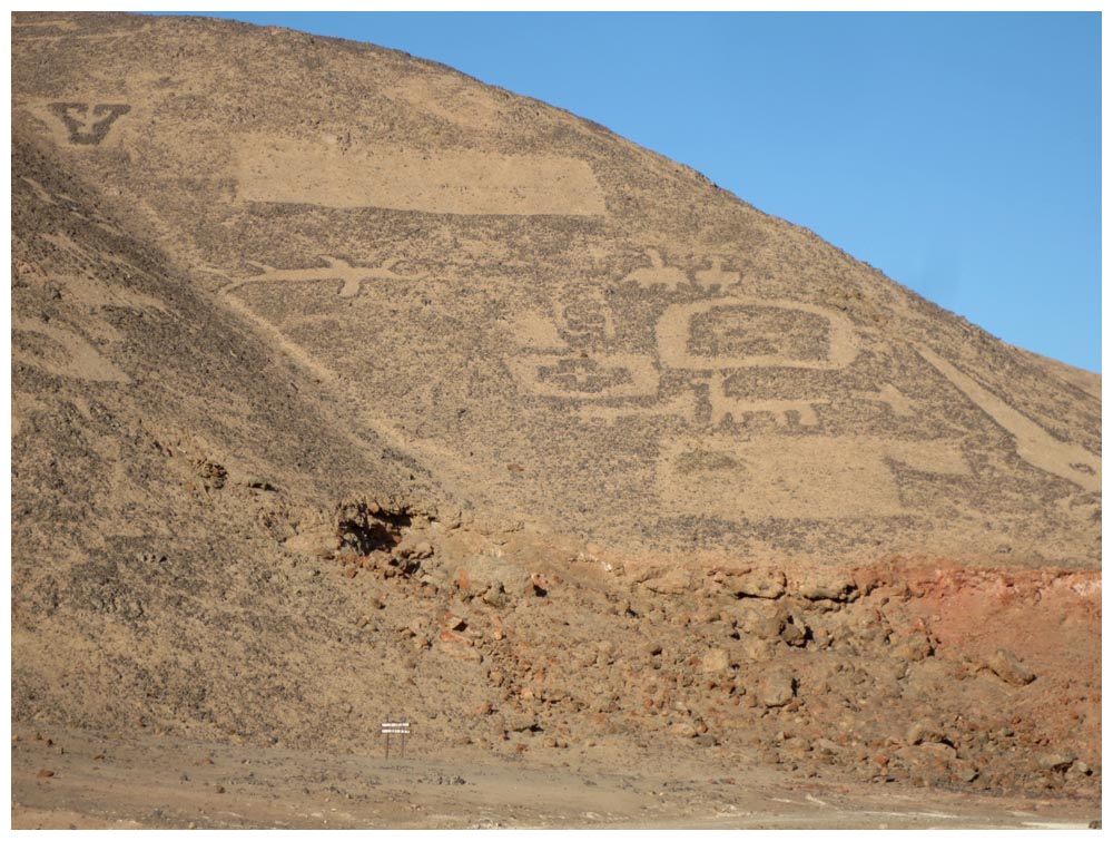 Atacama, Monumento històrico Geoglifos de Pintados
