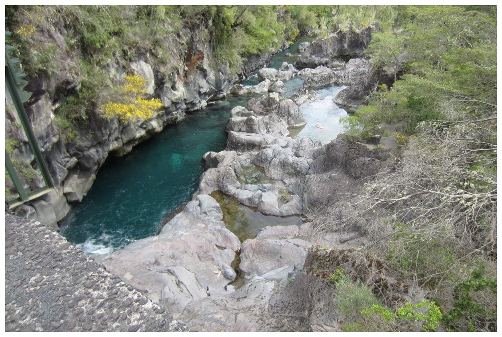 Saltos del Petrohuè