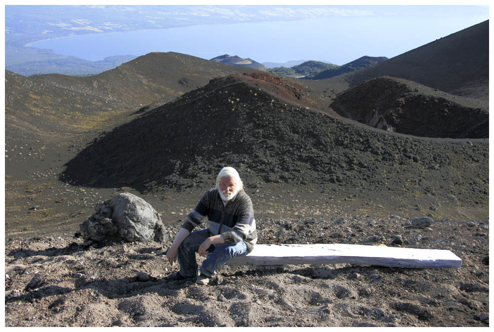 Wanderung zu einem Nebenkrater des Vulkans Osorno