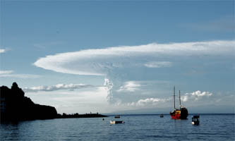 Ausbruch Vulkan Puyehue-Cordón del Caulle von Puerto Varas