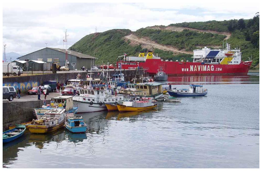 Hafen in Puerto Montt Angelm