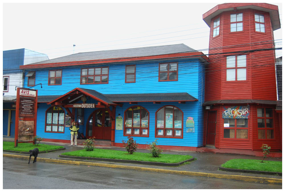 Puerto Varas, Hosteria Outsider