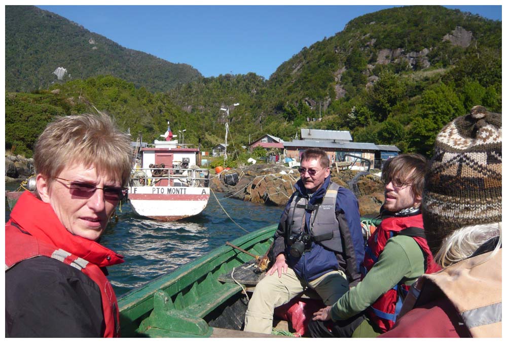 Bootsfahrt zu den Seelöwen im Reloncaví-Fjord